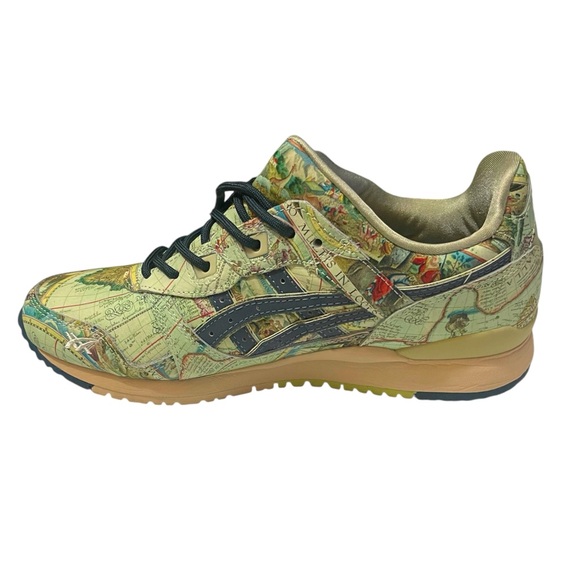 ASICS - Picture 4 of 7